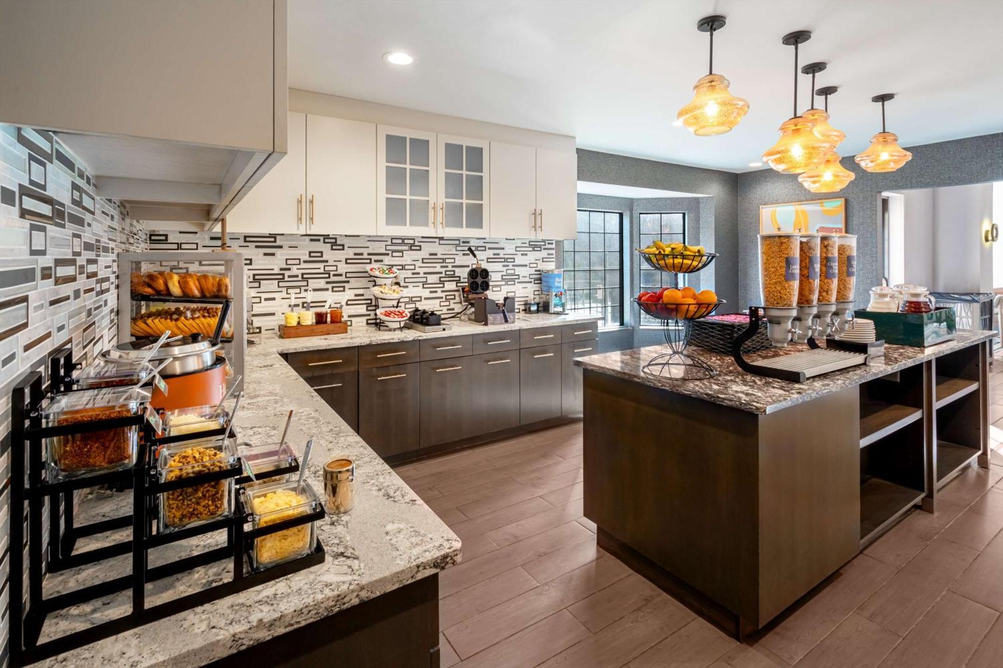 Homewood Suites By Hilton Eatontown Eksteriør billede