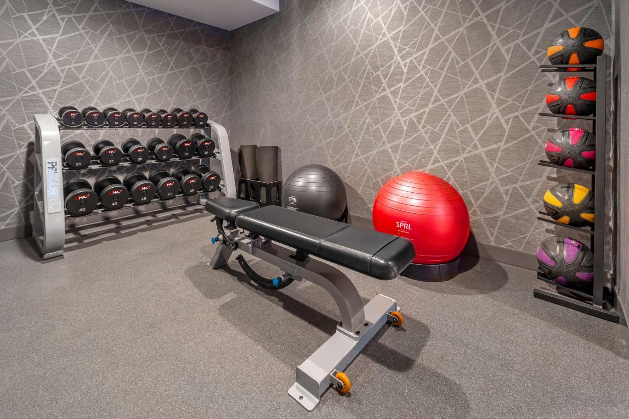 Homewood Suites By Hilton Eatontown Eksteriør billede
