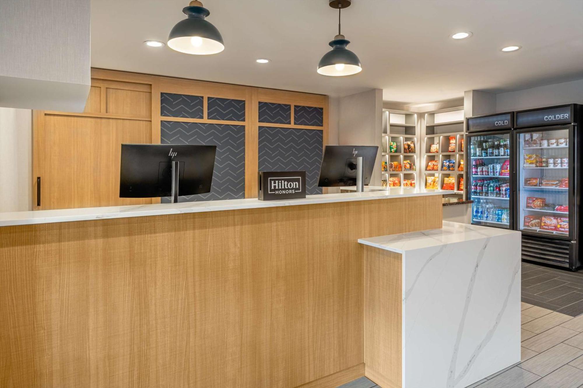 Homewood Suites By Hilton Eatontown Eksteriør billede